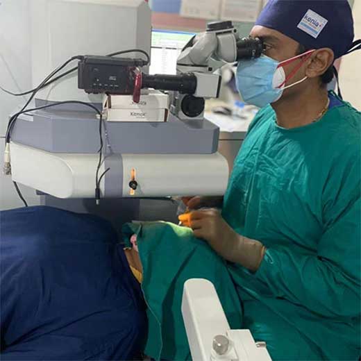 Nurse caring for elderly patient