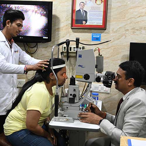 Doctor consulting patient